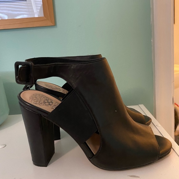 VINCE CAMUTO MULE - Picture 1 of 6